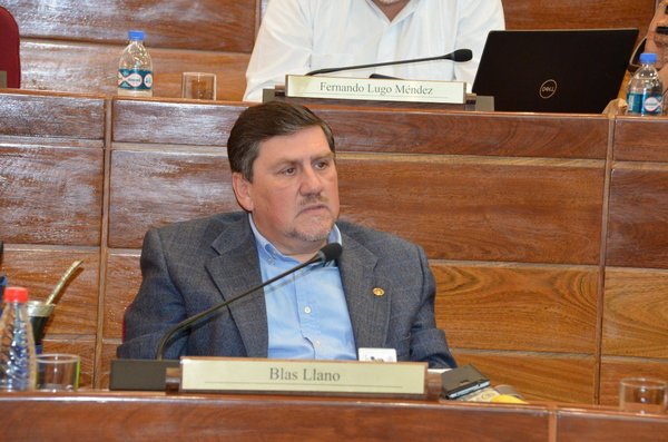 Pacto político pone a Blas Llano como presidente del Congreso - Paraguay Informa