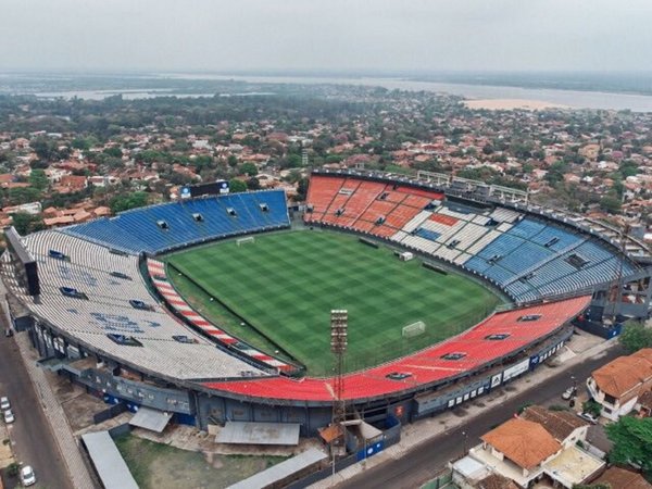 Todos los partidos en Asunción y sin VAR