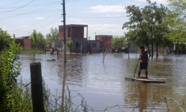 Pilar se encuentra a medio metro del estado crítico - Paraguay Informa