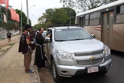 Los Hermanos Capuchinos realizan mañana la bendición de vehículos - Paraguay Informa