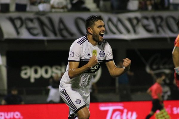 Cerro sufre un traspié y Olimpia da un paso clave hacia un nuevo campeonato - Paraguay Informa