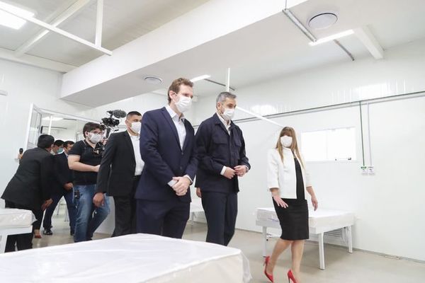 Ministerio de Salud abre investigación por presunto robo de tapabocas en Hospital de Itauguá - Nacionales - ABC Color