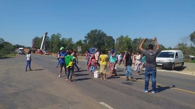 Indígenas protestan por falta de kits de alimentos | Noticias Paraguay