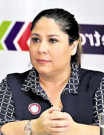 Patricia Samudio renunció a Petropar ante sospechas de corrupción - Nacionales - ABC Color