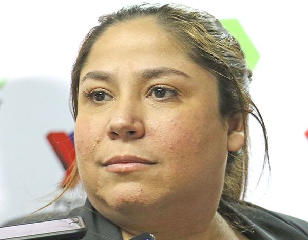 Patricia Samudio dejó Petropar tras escándalo de agua tónica
