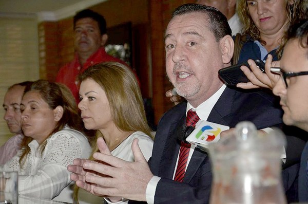 Amenazan a fiscales que imputaron a Javier Zacarías - Paraguay Informa