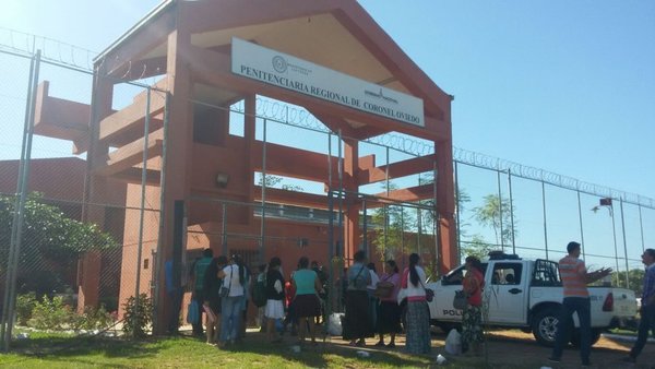 Internos tomaron penitenciaría de Coronel Oviedo - Paraguay Informa