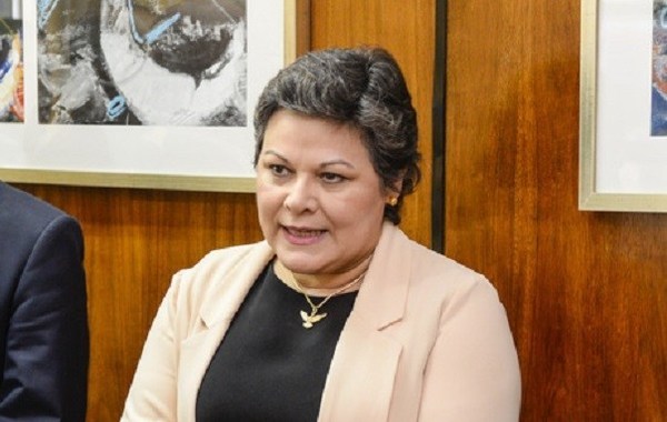 Celia Cañete: "Prácticamente nací en un consulado" - Paraguay Informa