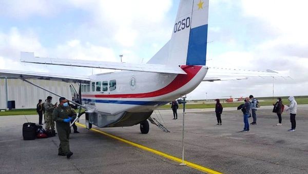 Regresan desde el Uruguay y Venezuela
