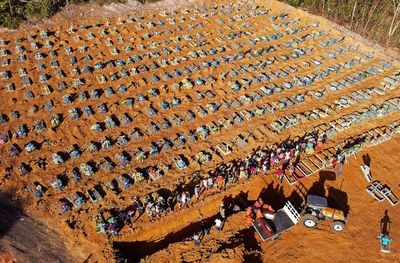 Brasil: Angustia en salas de terapia intensiva desbordadas por COVID-19