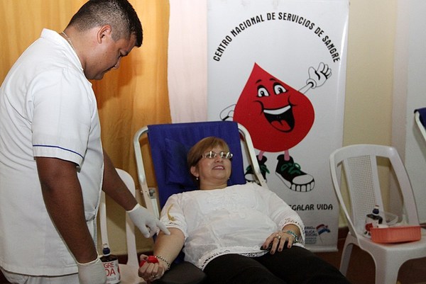Covid-19: Si salís de casa que sea para donar sangre - Paraguay Informa