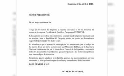 Escándalo por "agua tónica" termina en renuncia de Patricia Samudio