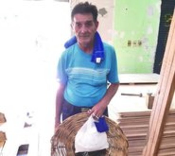 Chipero denuncia por robo a policías - Paraguay.com