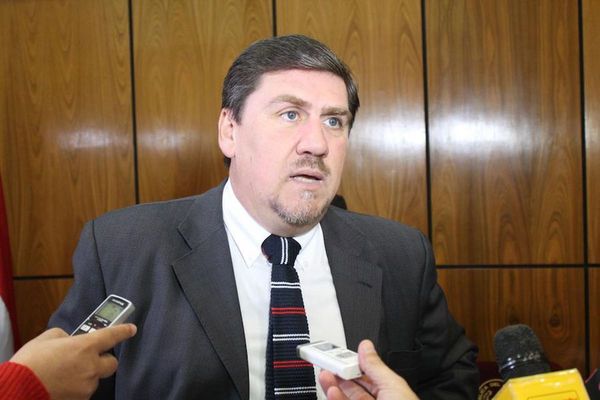 Llanistas contra suba de impuestos