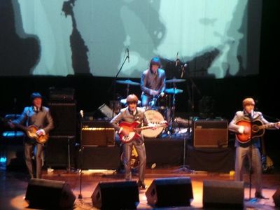 The Beatles invitan a un karaoke global con “Yellow Submarine” - Música - ABC Color