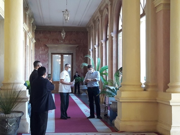 Abdo llamó a exministro y desató la "comidilla" de quien presidirá Petropar - ADN Paraguayo