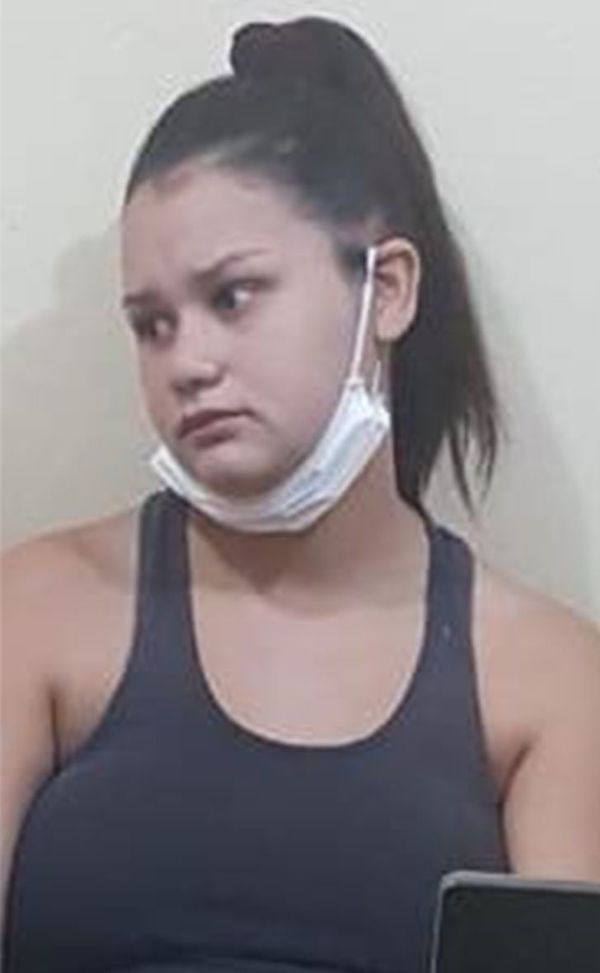 Juez dicta arresto domiciliario para mujer implicada en caso Ronaldinho - Nacionales - ABC Color