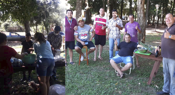 YA QUE NO PUEDEN JUGAR AL FÚTBOL, SE JUNTARON A COCINAR PARA SU GENTE.