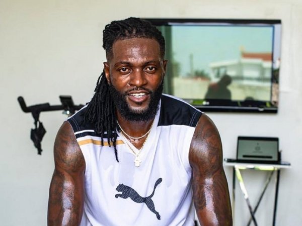 A Adebayor le preguntaron cuándo volverá a Paraguay y esto respondió