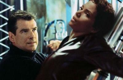 Halle Berry revela que Pierce Brosnan la salvó de morir ahogada en el rodaje de 'James Bond' - C9N