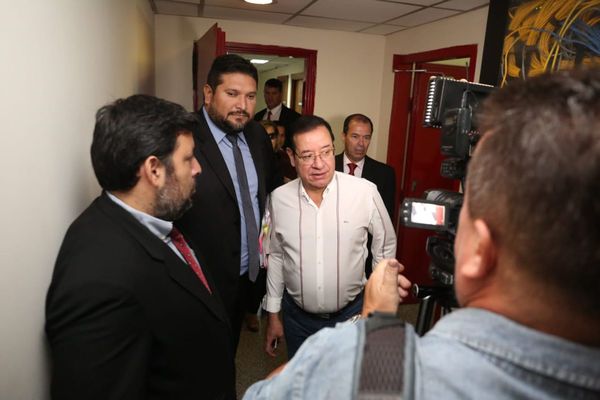 Diputado Miguel Cuevas pidió revisión de medidas