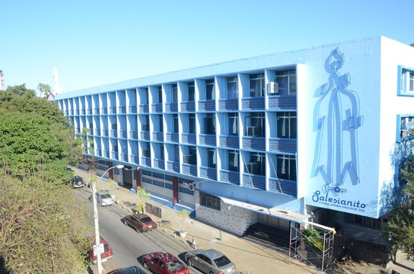 Padres del Colegio Salesianito amenazan con paro virtual sino reducen las cuotas en un 50% » Ñanduti