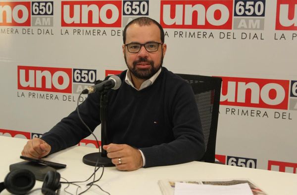 Periodistas y parlamentario, víctimas de un nuevo método de hackeo