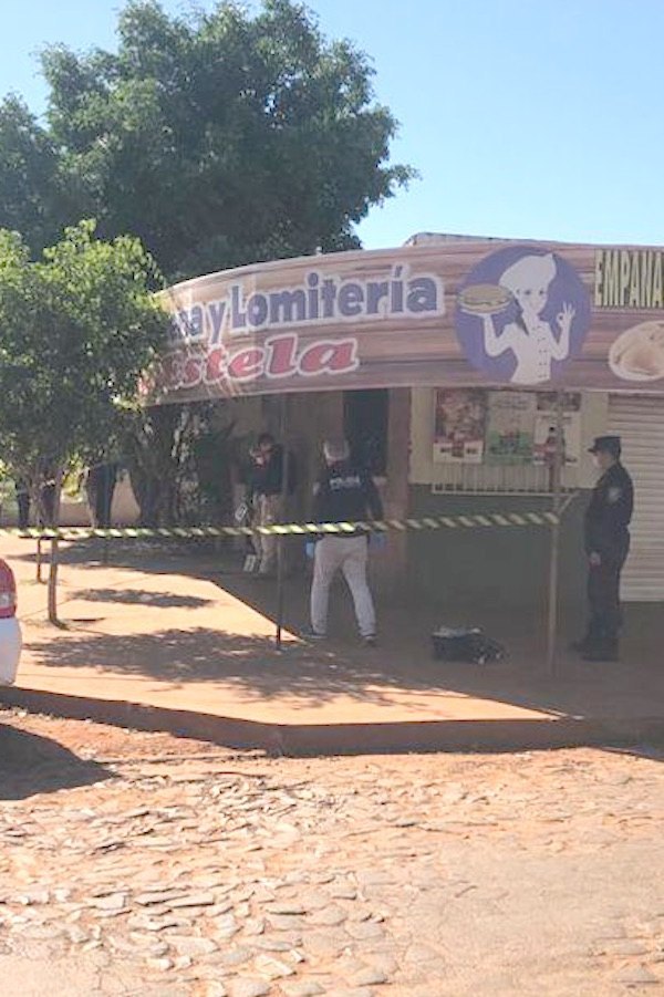 Tomaba mate frente a su casa y le mataron | Crónica