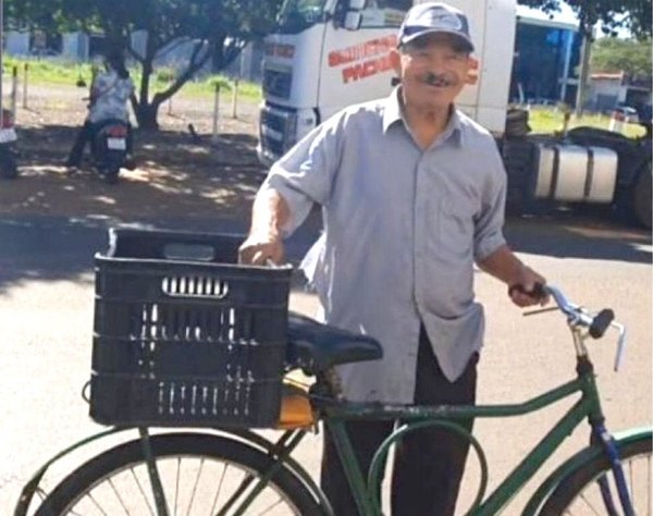Critican a milicos por demorar a un abuelito | Crónica