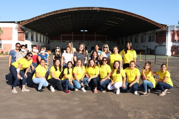 Compatriota que quedó varada en Perú volvió a su hogar tras 38 días - Nacionales - ABC Color