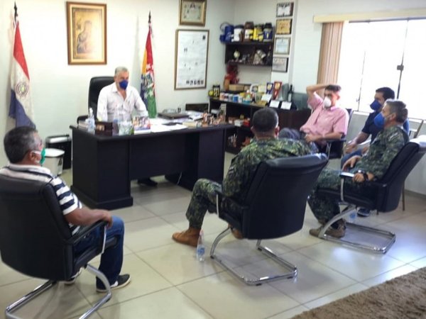 Comuna y militares liman aspereza y acuerdan trabajar en forma conjunta