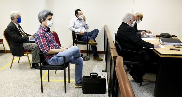 Con la producción de pruebas y sin chicanas siguió juicio oral a Camilo - Política - ABC Color
