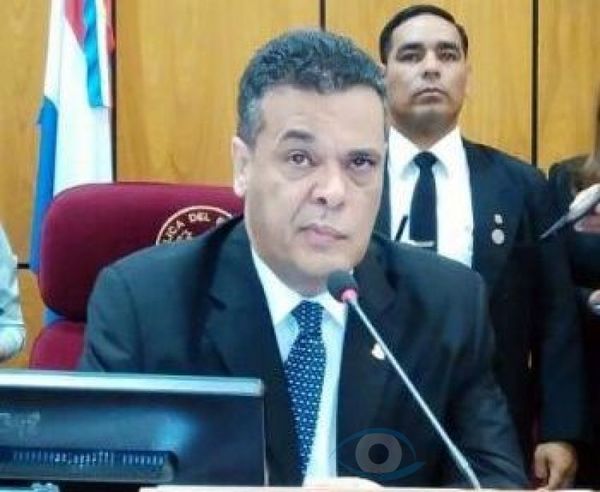 Lamentable: Diputado Acevedo trata de banda e hija de puta a fiscal Katia Huemura