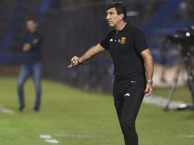Para Costas es difícil motivarlos