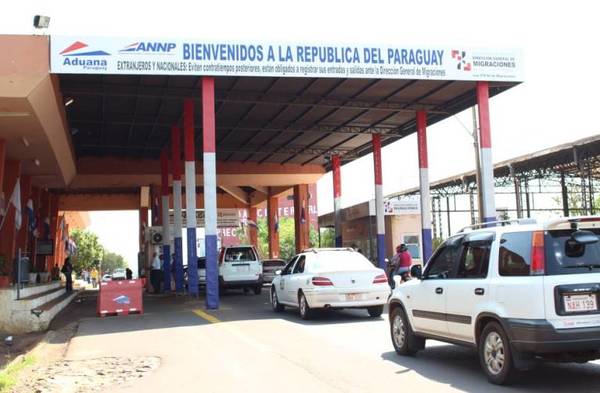 Más de cien mil paraguayos podrían retornar a Paraguay por pandemia | Lambaré Informativo