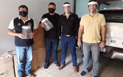 Donan protectores faciales a la comuna de CDE
