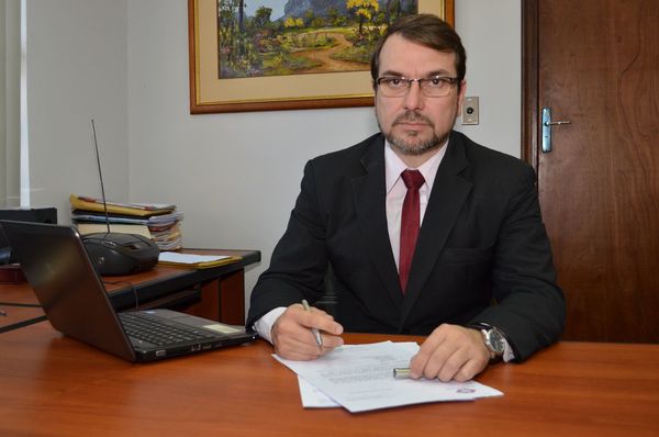 “Es violencia de género. El Ministerio de la Mujer debe de estudiar desde el punto de vista legal”, sostiene fiscal » Ñanduti