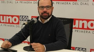 Periodista denuncia haber sido víctima de clonación de su número de teléfono