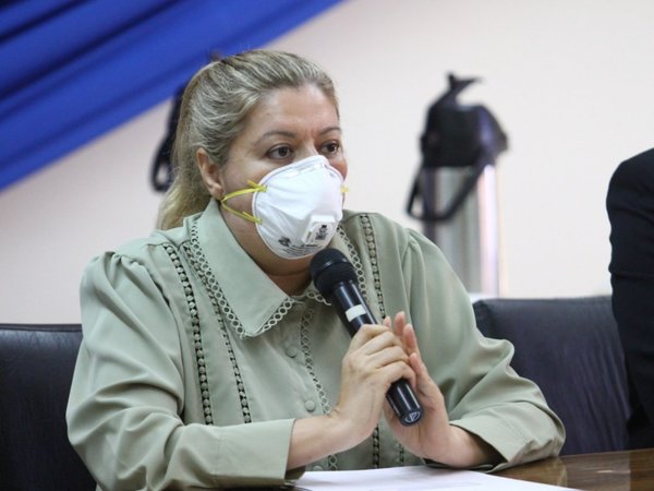 Caso Salum: Diputado pedirá juicio político a Sandra Quiñónez