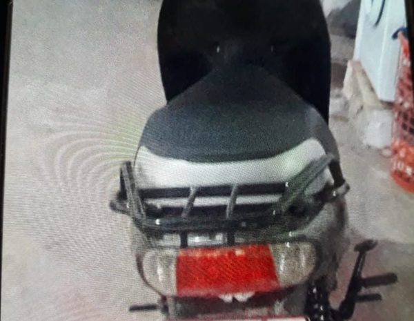 Detienen a delincuente y recuperan moto robada