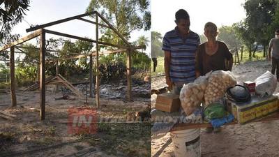 MUJER QUE SUFRIÓ LA QUEMA TOTAL DE SU VIVIENDA RECIBIÓ UNA AVALANCHA DE AYUDA. 