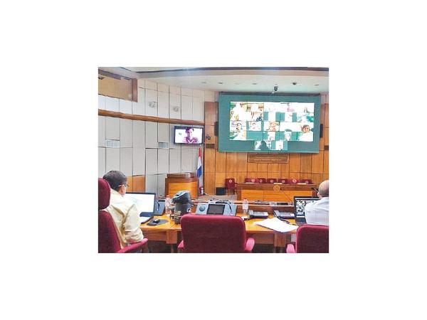 Senadores repudian actuación de titular de la Fiscalía