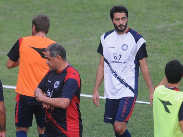 Arce: Güiza, las deudas y la vuelta del fútbol