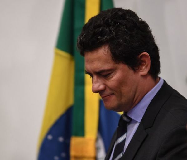 Renuncia del ministro Sergio Moro desata una crisis política en el Brasil - Internacionales - ABC Color