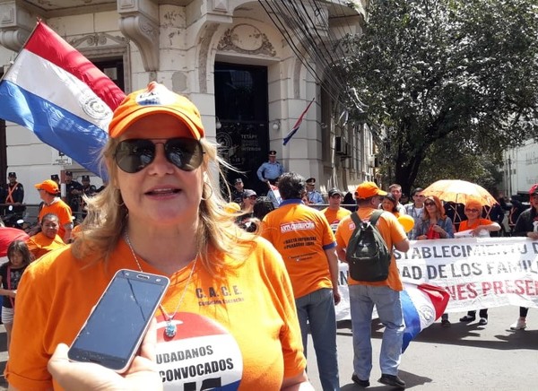 Liberación de declaración jurada: escrachadores tienen 'en la mira' a Nicanor y a otros funcionarios de las Binacionales