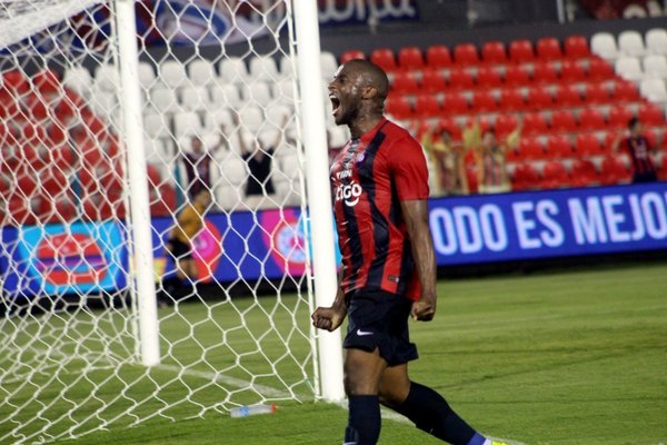 Luis Leal recordó su paso y golazo con Cerro