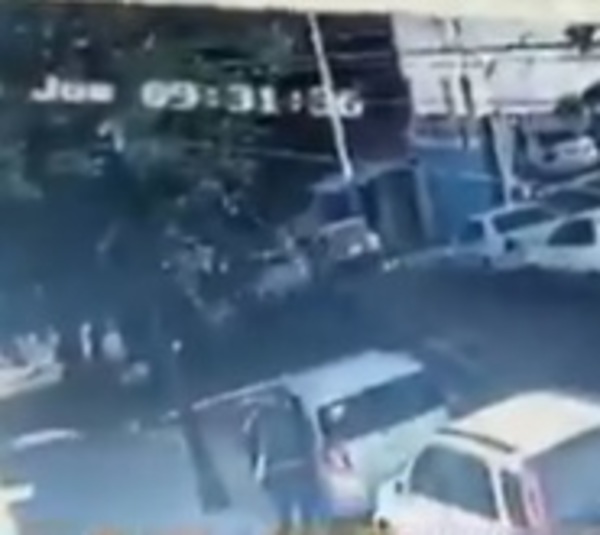 Dejó estacionado su vehículo para ir a trabajar y se lo robaron - Paraguay.com