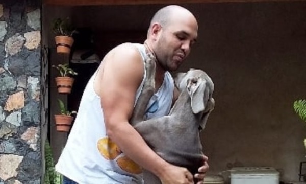 Gustavo Corvalán preocupado por perros de la calle, inició una campaña en redes