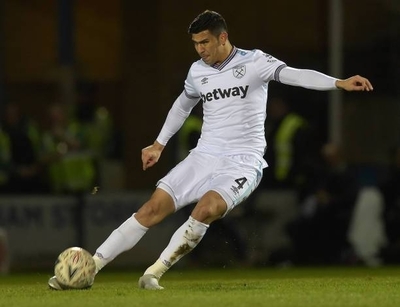 HOY / El West Ham buscaría vender a Fabián Balbuena