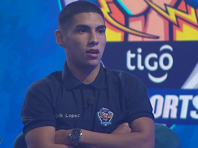Ajustada victoria de Erik López sobre Walter Clar